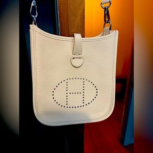Hermes small evelyne cross body bag crème